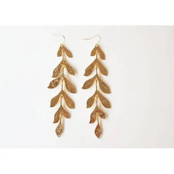 Pendientes hojas cascada