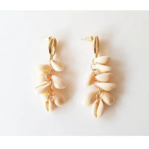 Pendientes conchas cascada