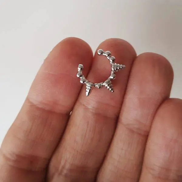 Ear cuff punk - Imagen 3