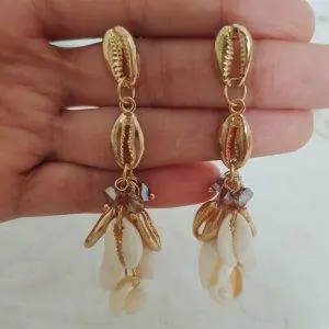 Pendientes conchas cristales