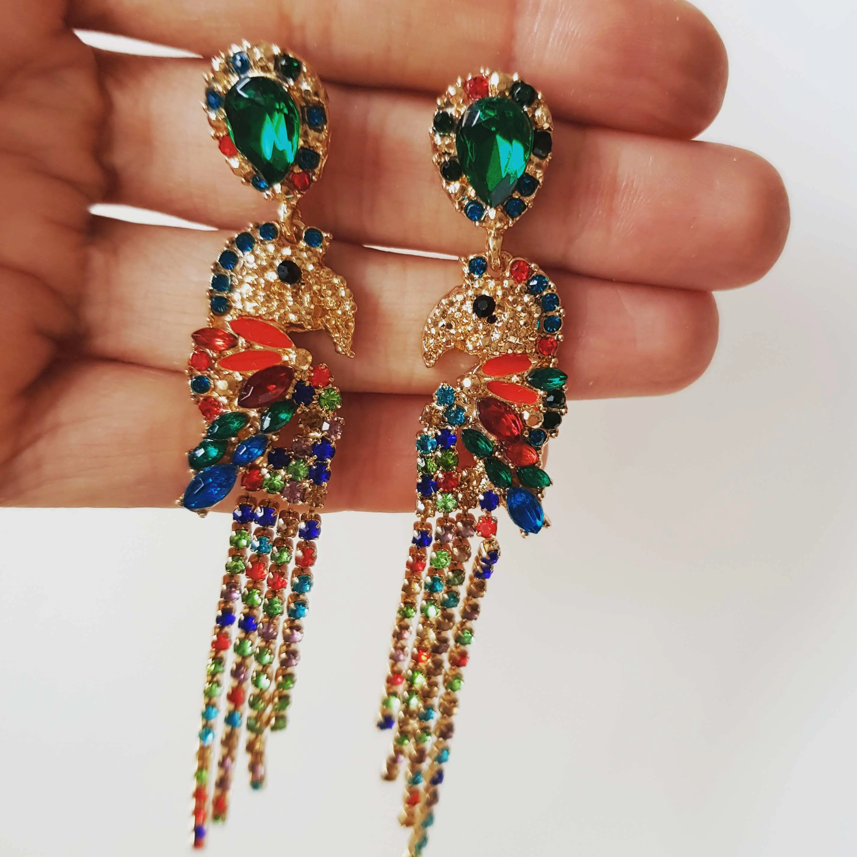 Pendientes papagayo colores