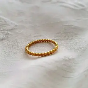 Anillo bolitas
