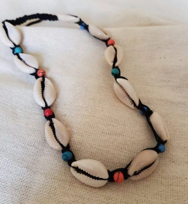 Choker conchas colores