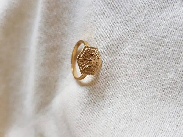 Anillo hexágono