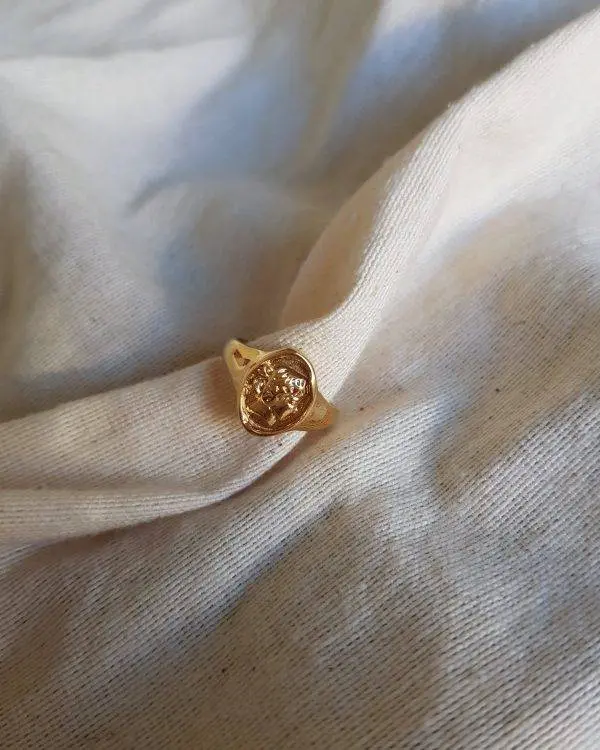 Anillo reina