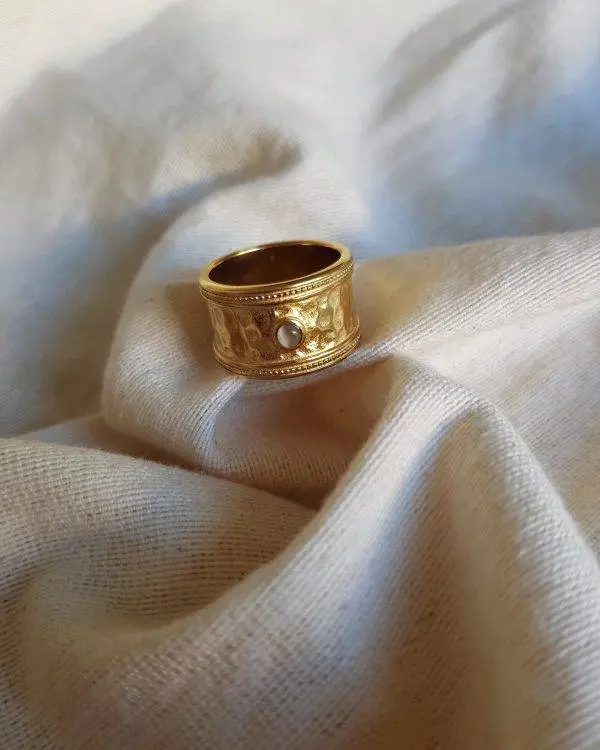 Anillo ojo de gato
