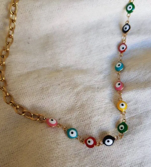 Collar Ojitos