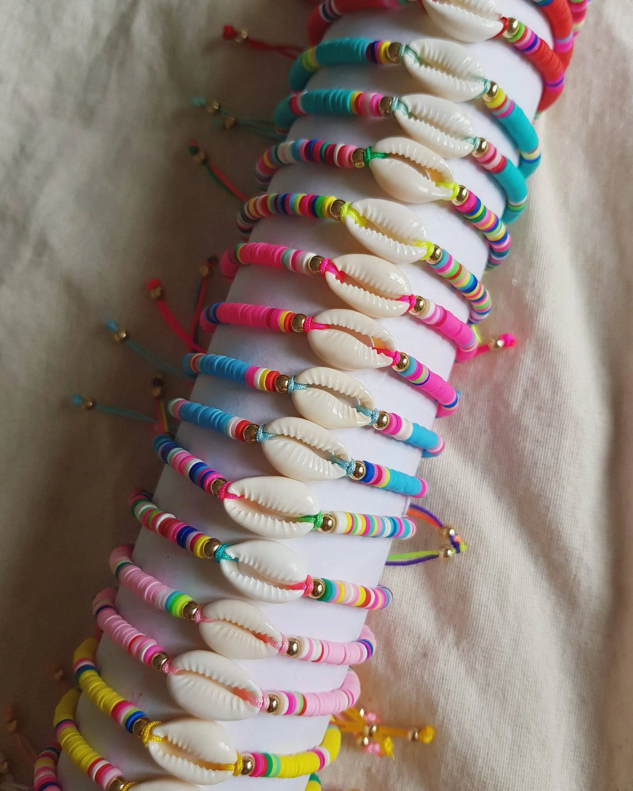 Pulsera concha spring