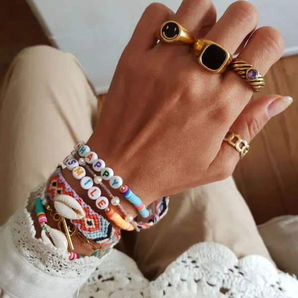 Pulsera lila y perlas - Imagen 2