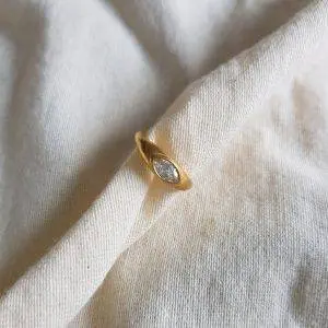 Anillo Memphis white