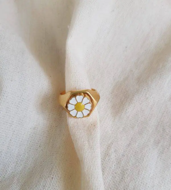 Anillo sello margarita