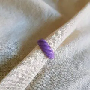 Anillo croissant lila