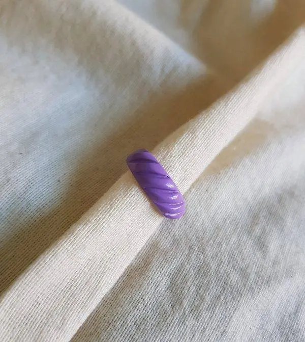Anillo croissant lila