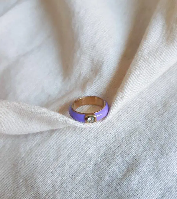 Anillo Bright lila