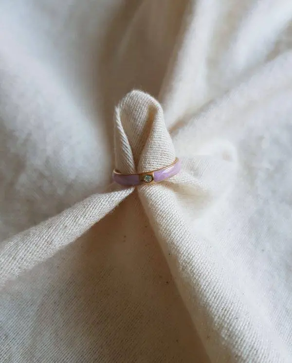 Anillo fine lila