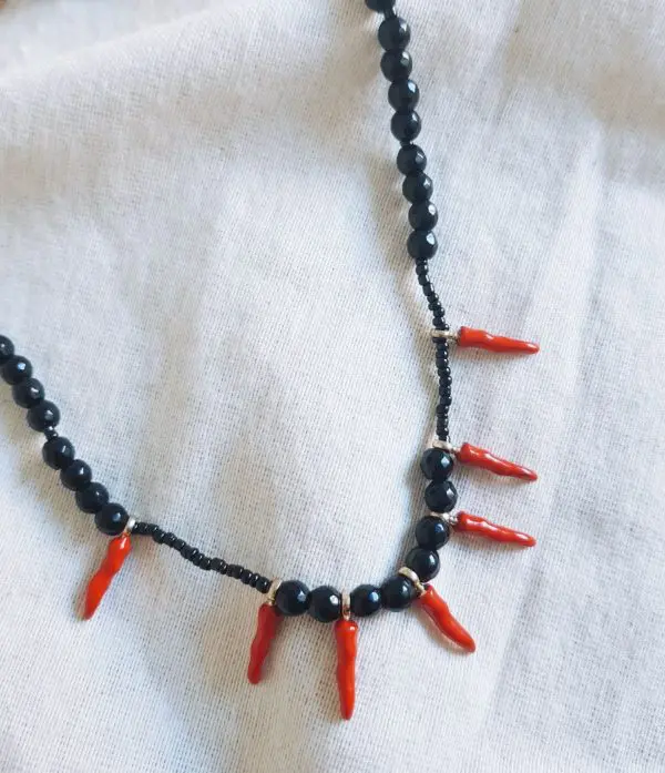 Collar Chilis black