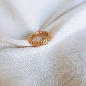 Anillo hojitas