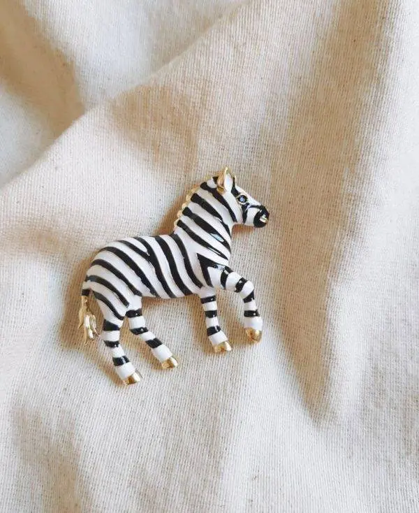 Broche cebra