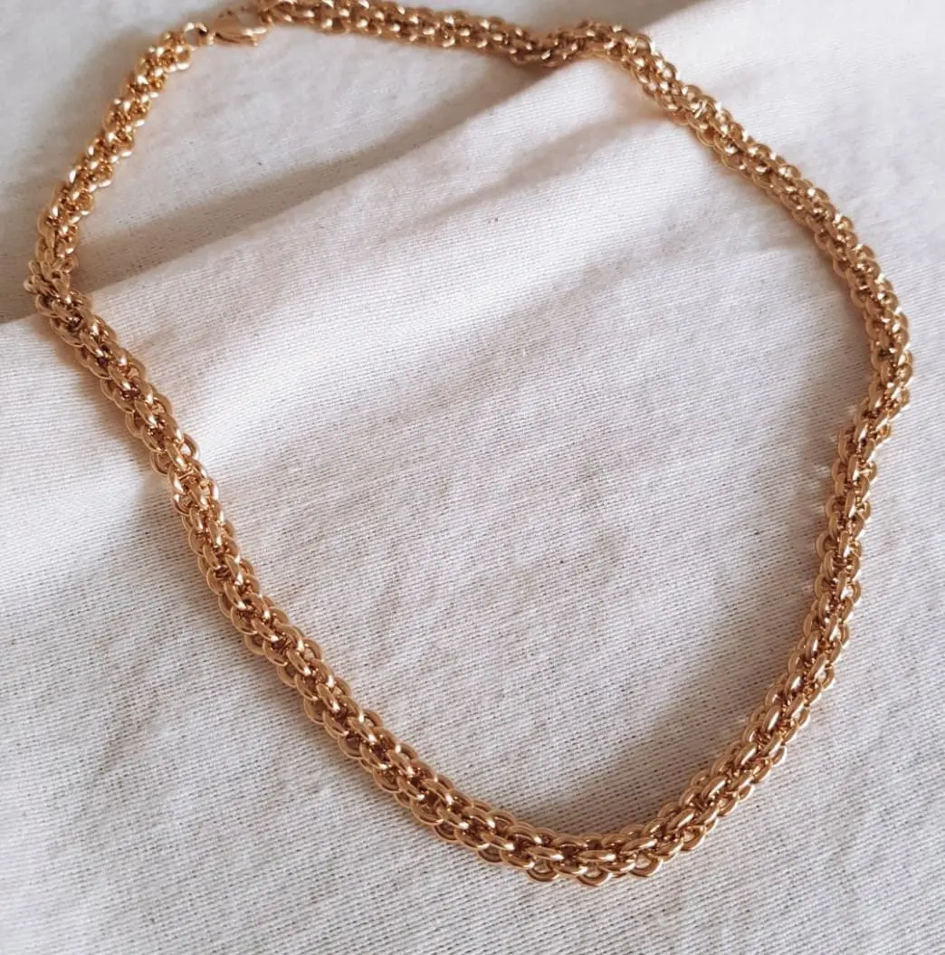 Eslabones Square - Imagen 2