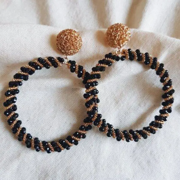 Aros renata black