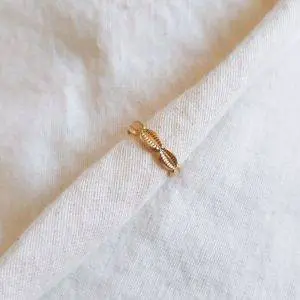 Anillo conchitas
