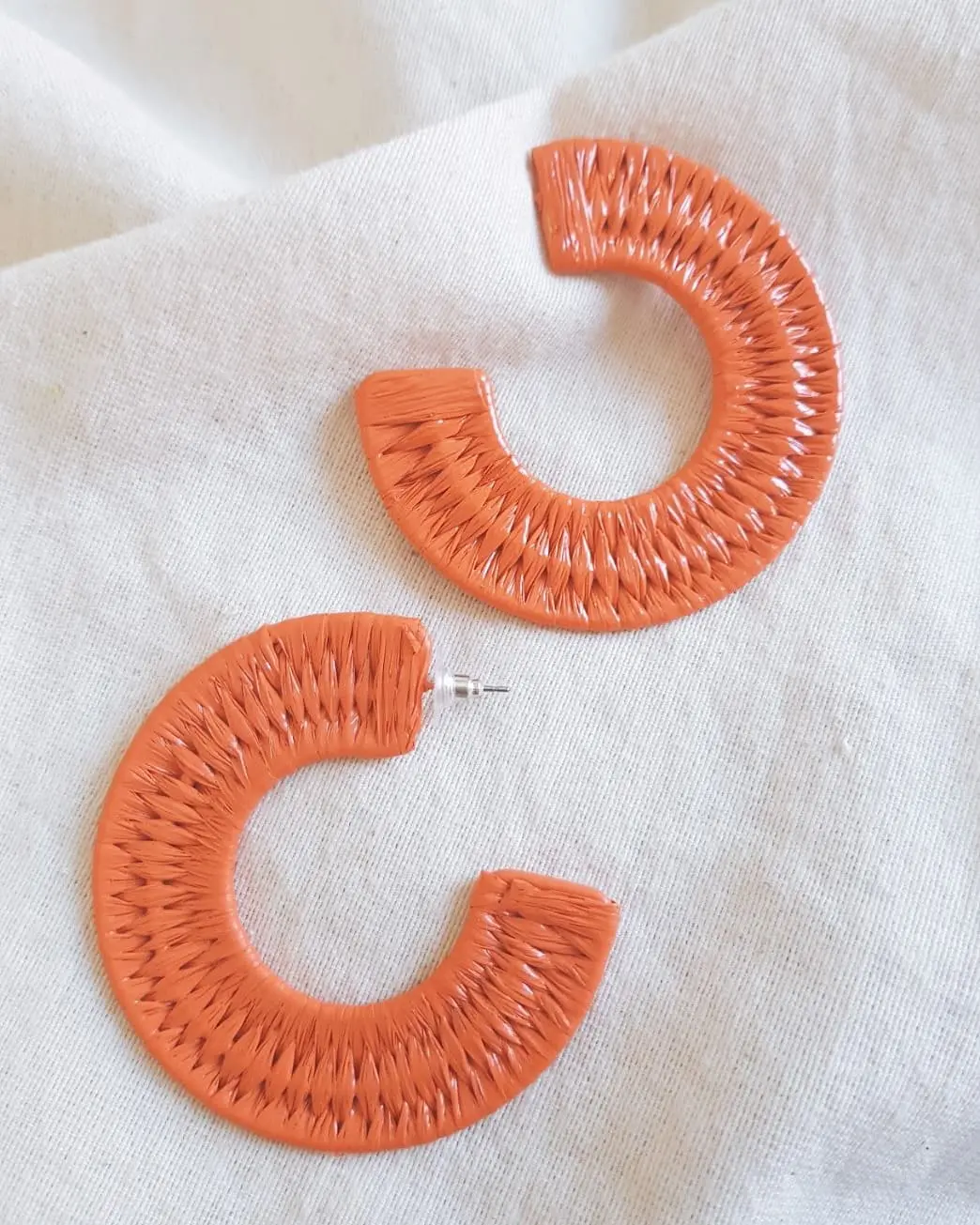 Aros rafia naranja