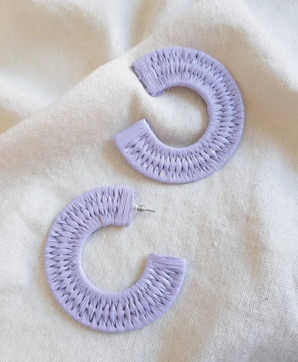 Aros rafia lila