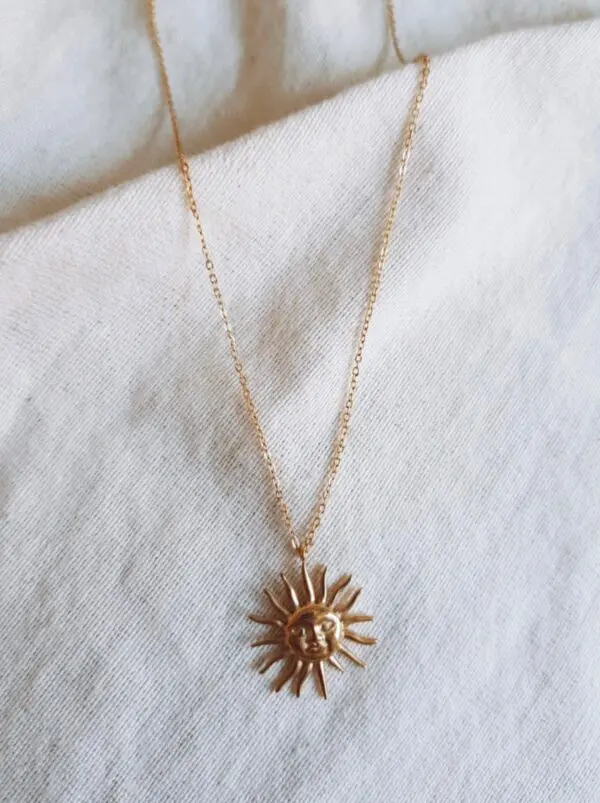 Collar sol new