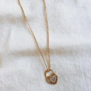 Collar corazón gold