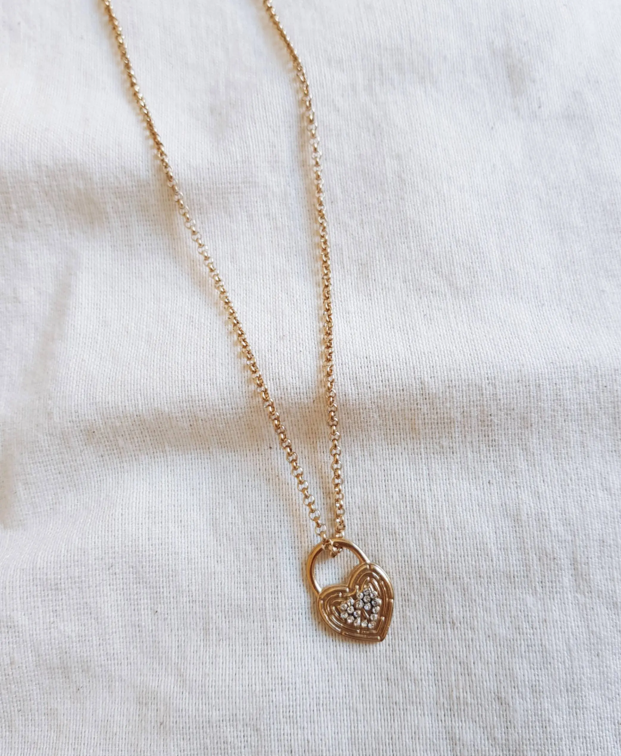 Collar corazón gold