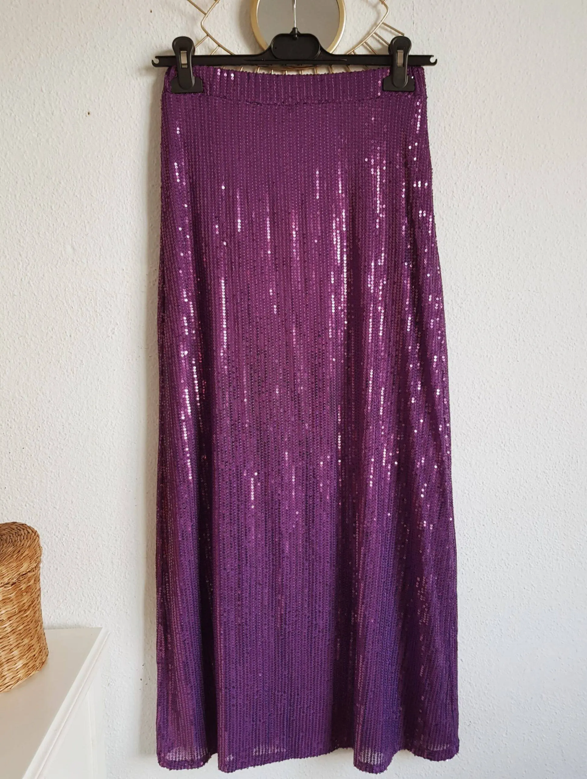 Falda lentejuelas morada