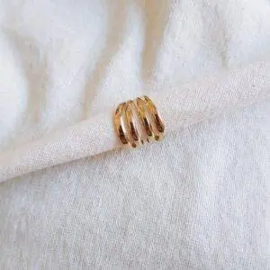 Anillo líneas