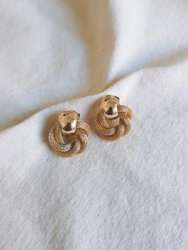 Pendientes nudo