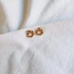 Pendientes mini string