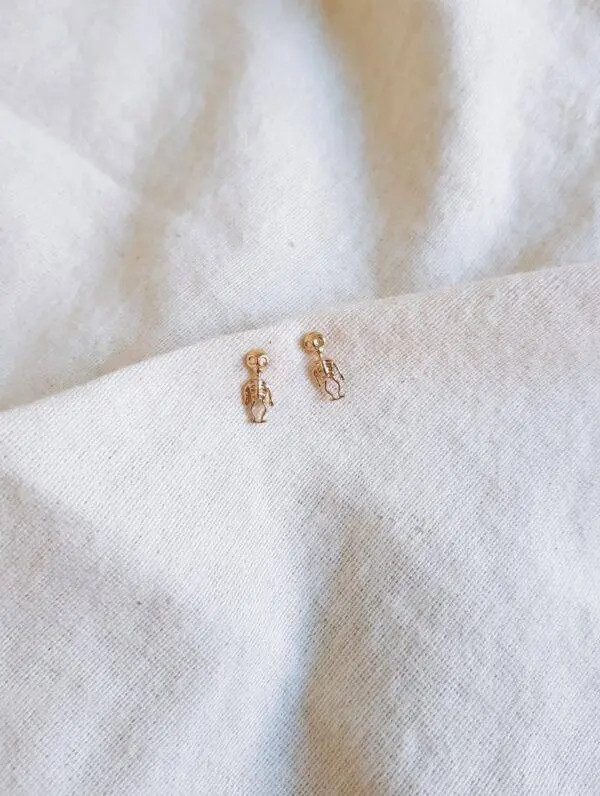 Pendientes mini calavera
