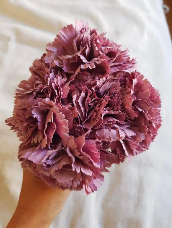 Ramillete claveles Malva