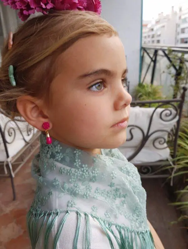 Pendientes niña lágrima [+ colores] - Imagen 2