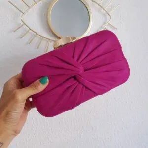 Clutch nudo buganvilla