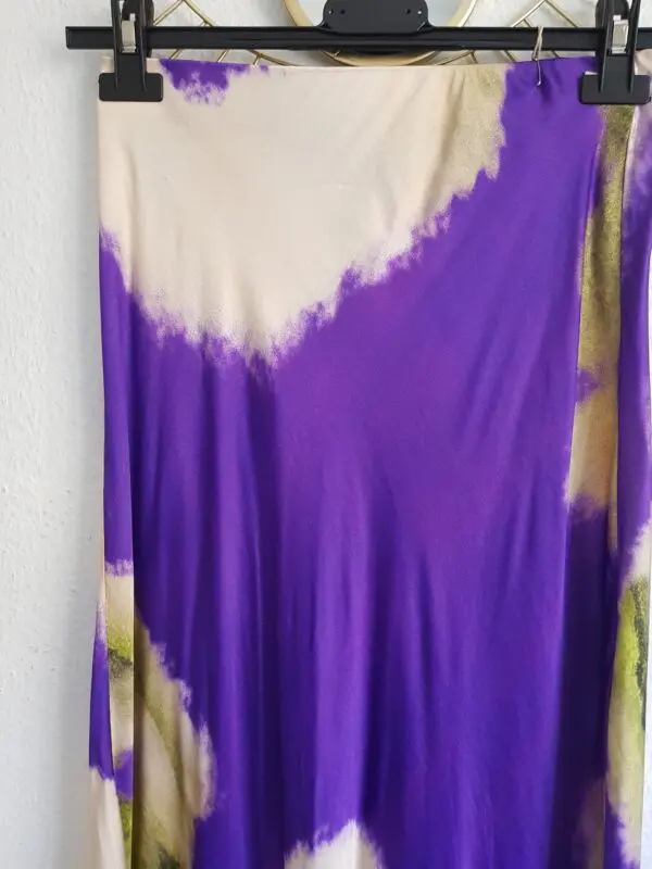 Falda tie dye midi - Imagen 2
