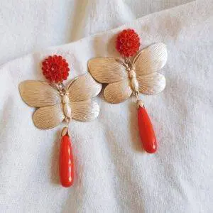 Pendientes mariposa red