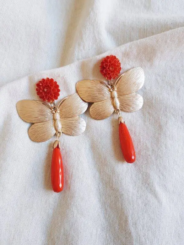 Pendientes mariposa red