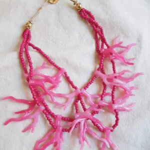 Collar Corales fucsia