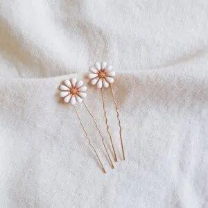 Peinecillos margarita white