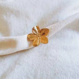 Anillo flor silvestre