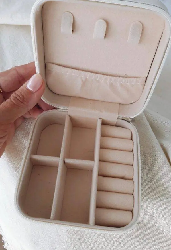 Joyero square cream