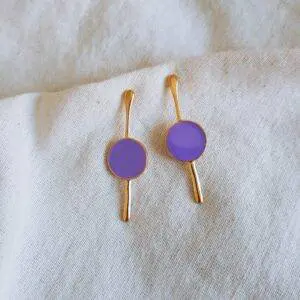 Pendientes line purple
