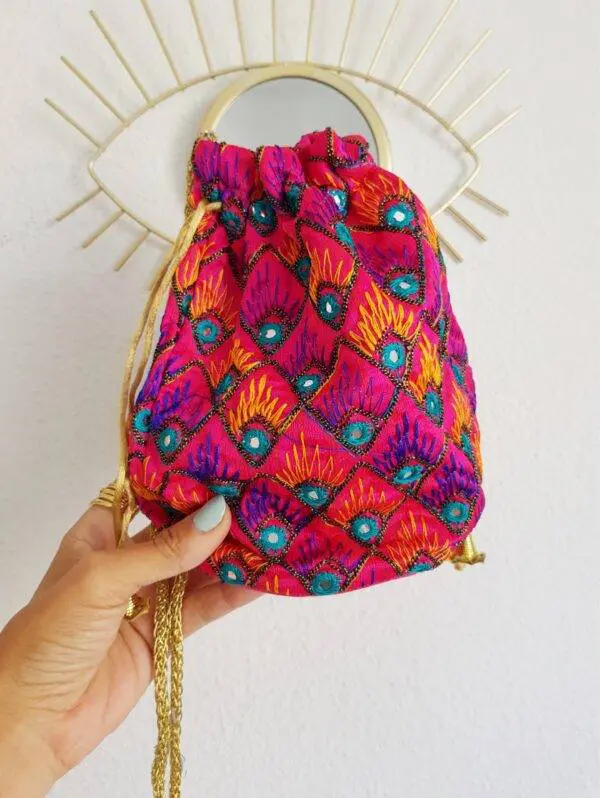 Bolsito saco fucsia