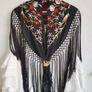 Mantoncillo flores black