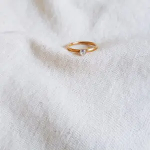 Anillo solitario