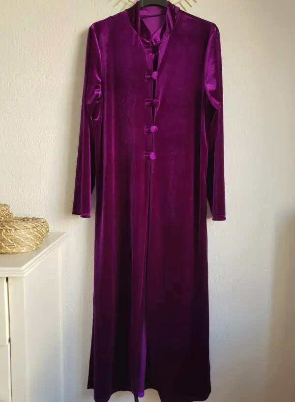 Kimono terciopelo morado